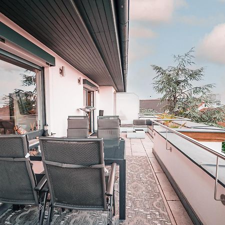 Апартаменти Luxurious Penthouse Штутгарт Екстер'єр фото